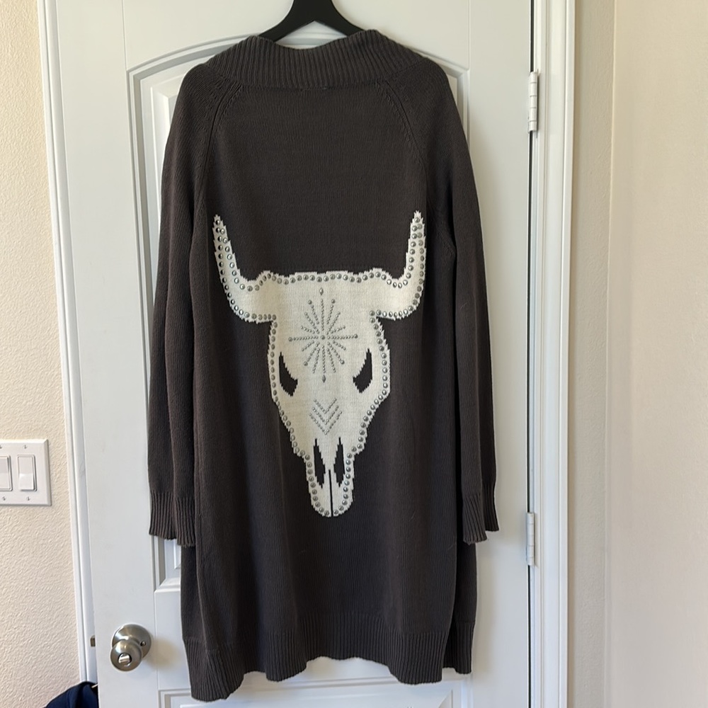SMYMM Big Bang sweater bull steed